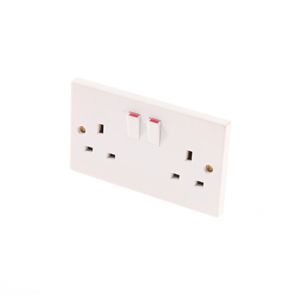 SMJ PPSK2GSW Type G (BS 1363) White socket-outlet