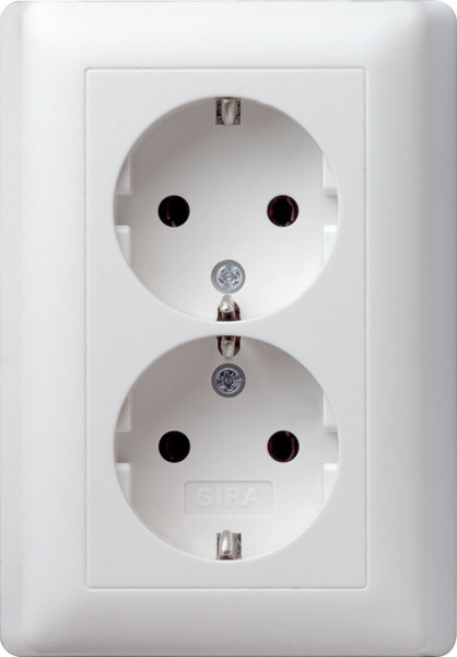 GIRA 078004 Schuko White socket-outlet