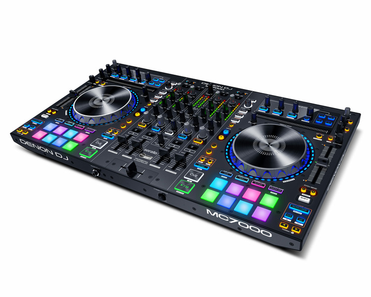 Denon MC7000 DJ контроллер