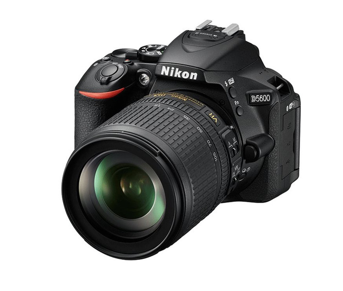 Nikon D5600 + AF-S DX 18-105mm G ED VR 24.2MP CMOS 6000 x 4000Pixel Schwarz