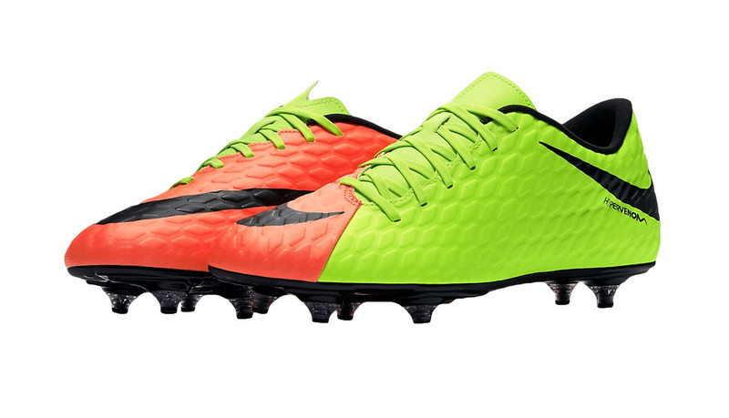 Nike Hypervenom Phade III SG football boots