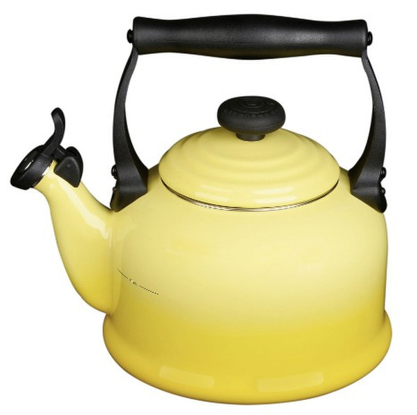 Le Creuset Tradition 2.1L Lime kettle