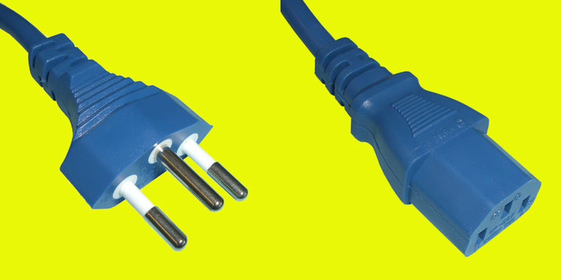 Diggelmann SPCBLI10-2 2m C13 coupler Blue power cable