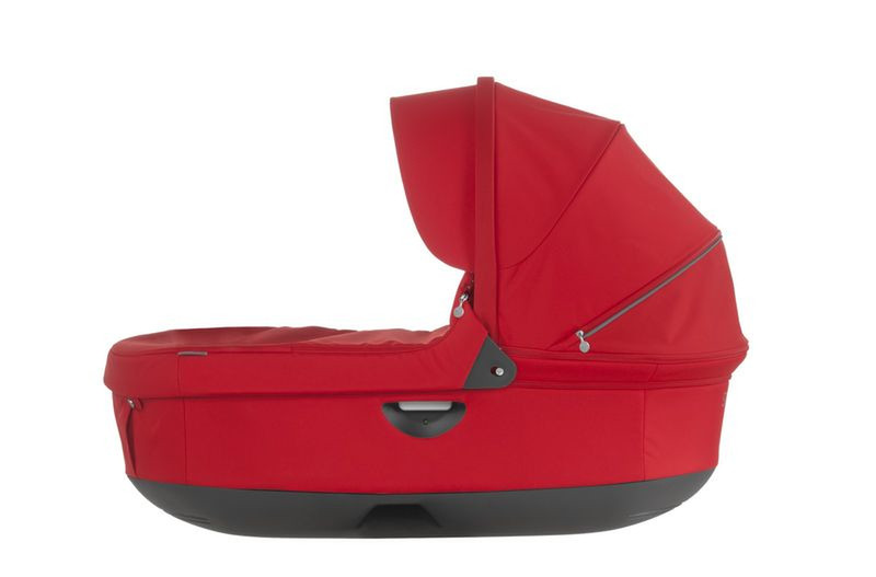 Stokke Carry Cot Red baby