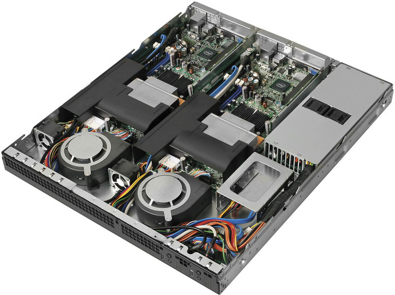 Intel SR1520ML server barebone система