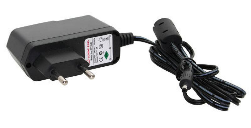 InLine 66679Z Black power adapter/inverter