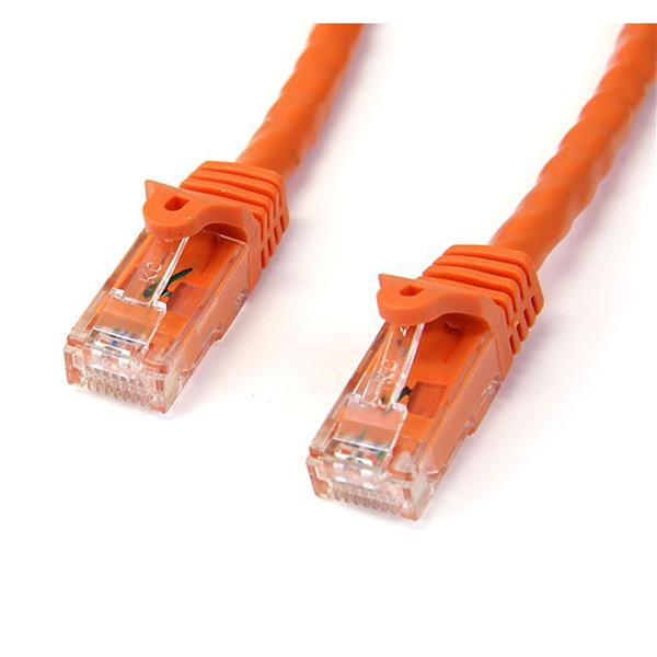 StarTech.com Cat6 patch cable with snagless RJ45 connectors – 100 ft, orange