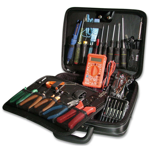 C2G 81126 mechanics tool set