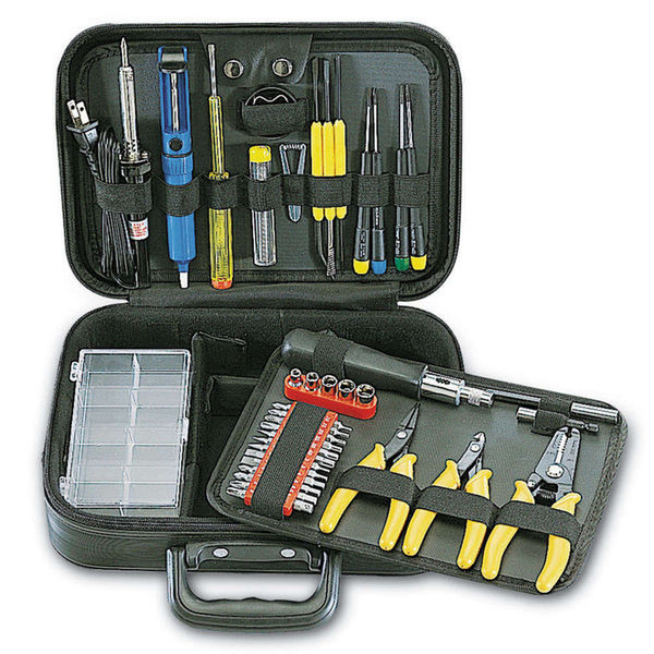 C2G 81127 mechanics tool set