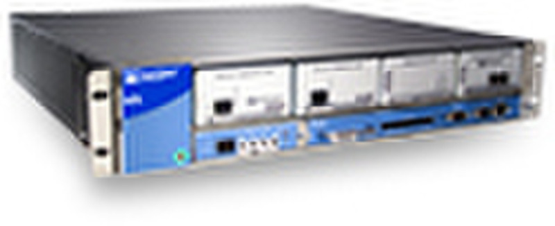Juniper M7i wired router