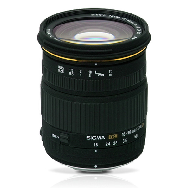 Sigma 18-50mm F2.8 EX DC Macro Черный