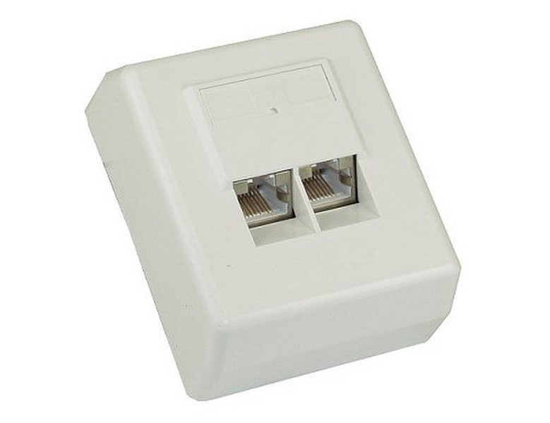 InLine 75602 White outlet box